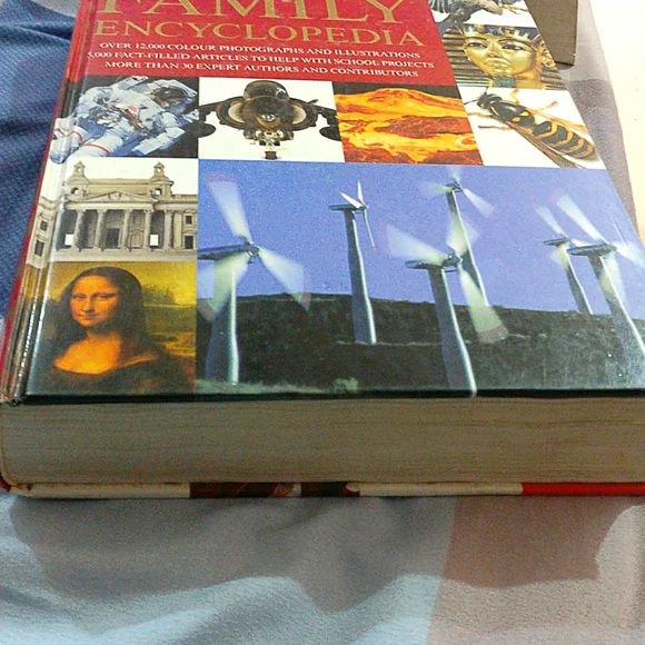 Family Encyclopaedia - Picture 2 of 15